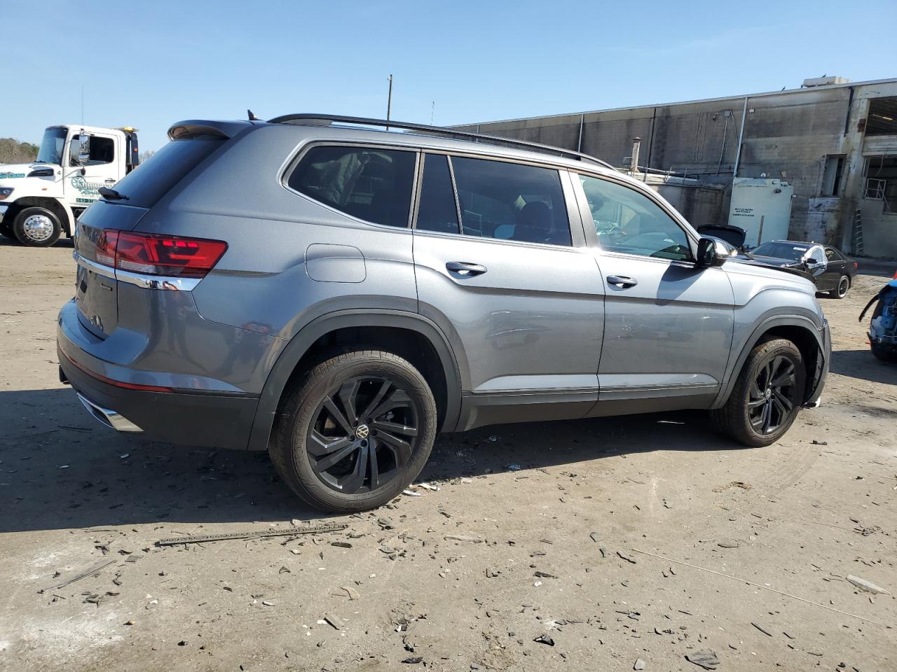 2023 VOLKSWAGEN ATLAS SE VIN:1V2KR2CA6PC556724