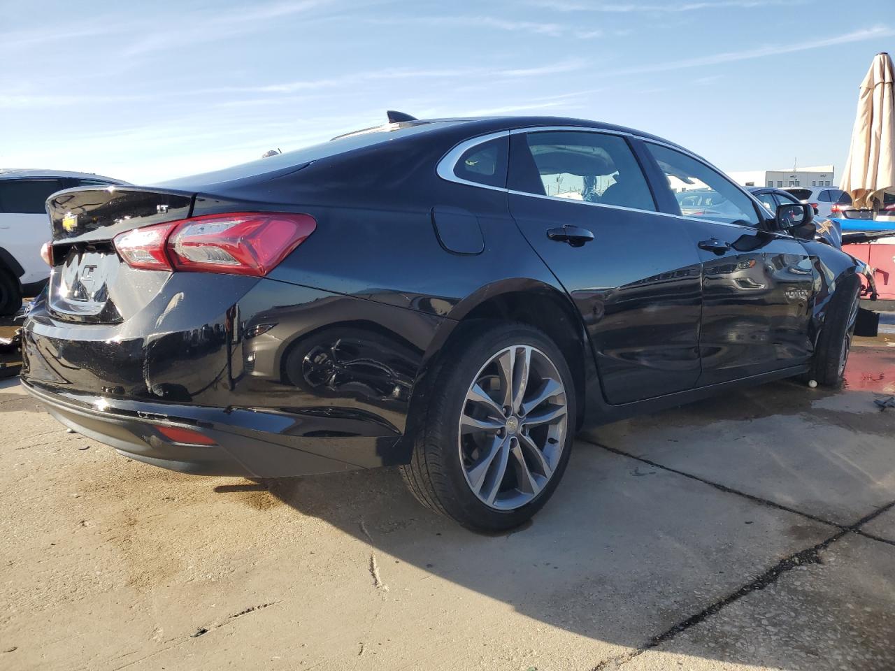 2022 CHEVROLET MALIBU LT VIN:1G1ZD5ST3NF132182