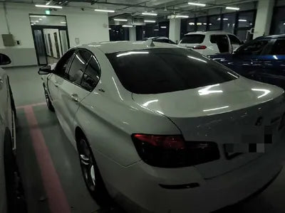 2016 BMW 520 VIN: