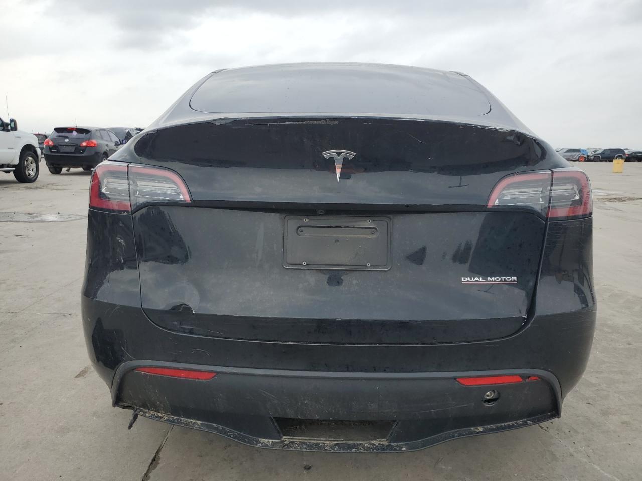 2023 TESLA MODEL Y  VIN:7SAYGDEF6PF748253