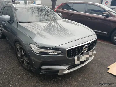 2017 Volvo V90 VIN: