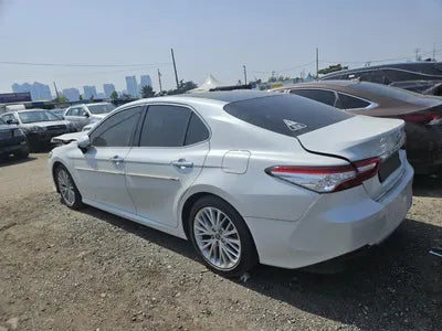 2018 Toyota Camry VIN: