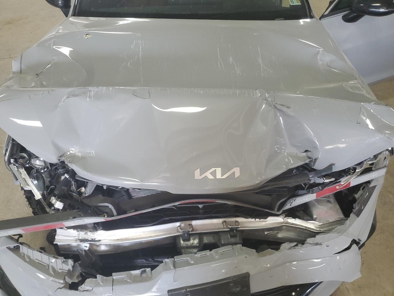 2022 KIA K5 GT LINE VIN:5XXG64J24NG119583