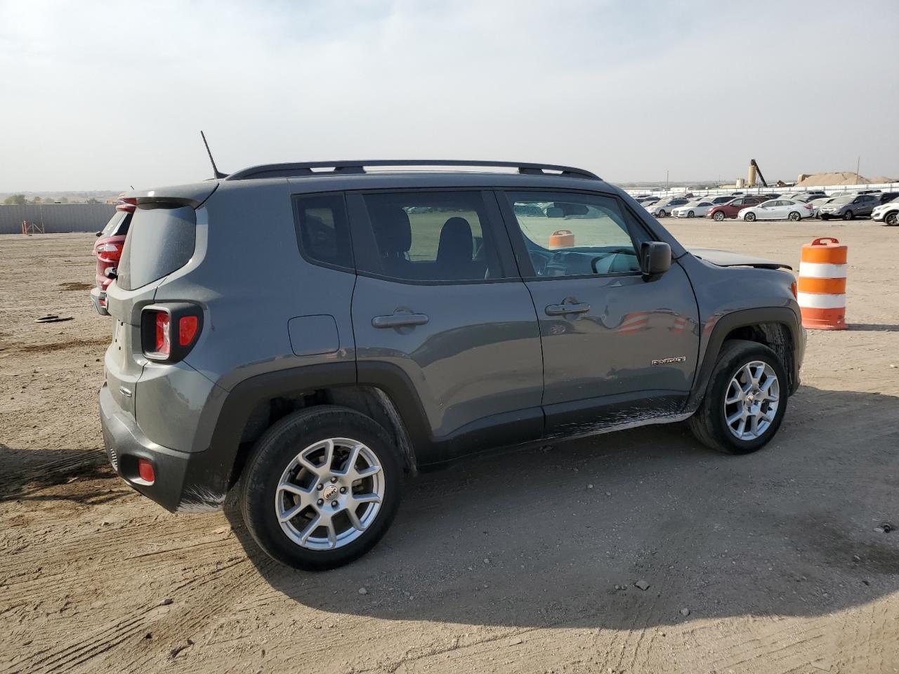 2022 JEEP RENEGADE LATITUDE VIN:ZACNJDB18NPN69659