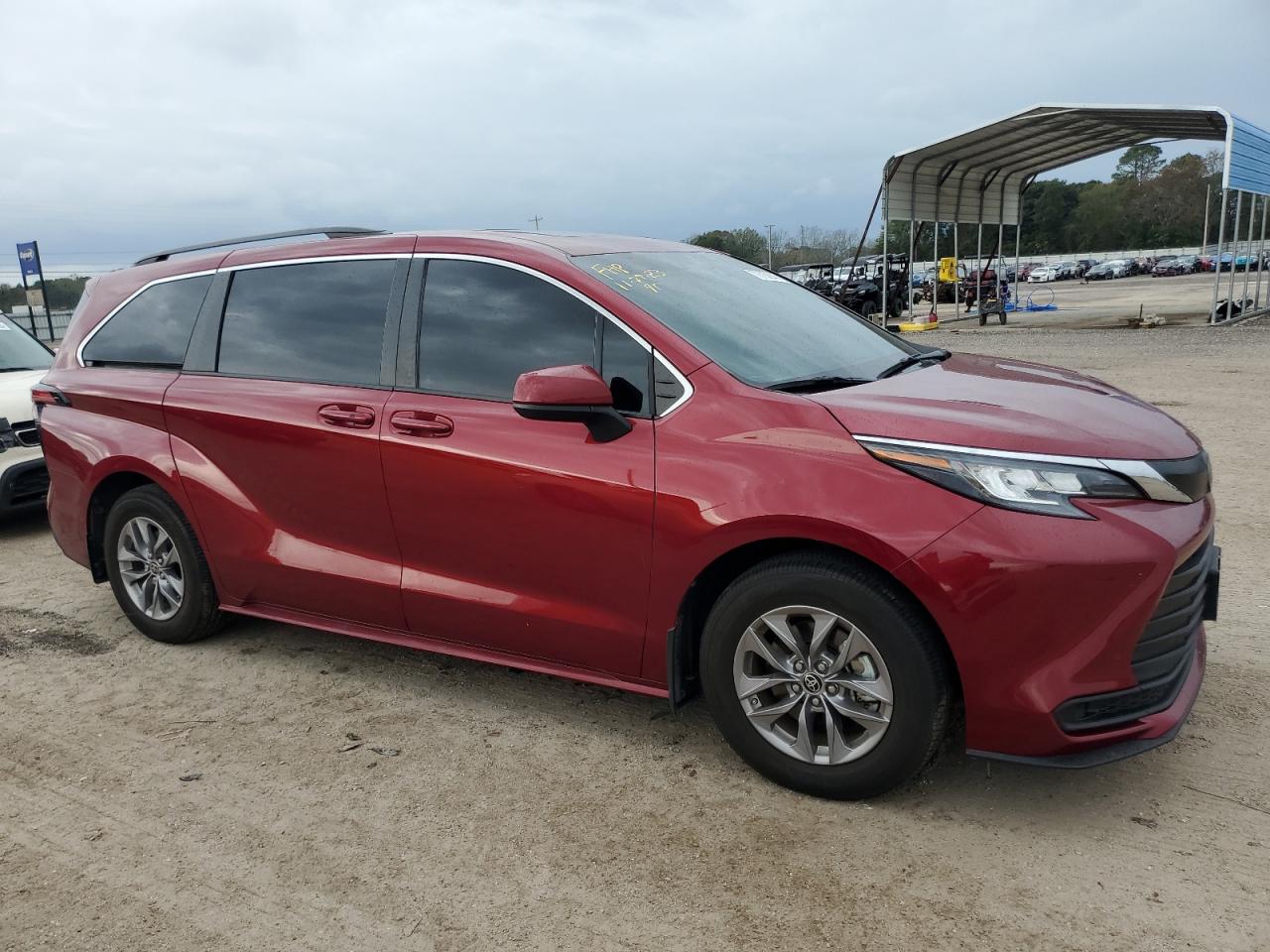 2022 TOYOTA SIENNA LE VIN:5TDBRKEC3NS130792