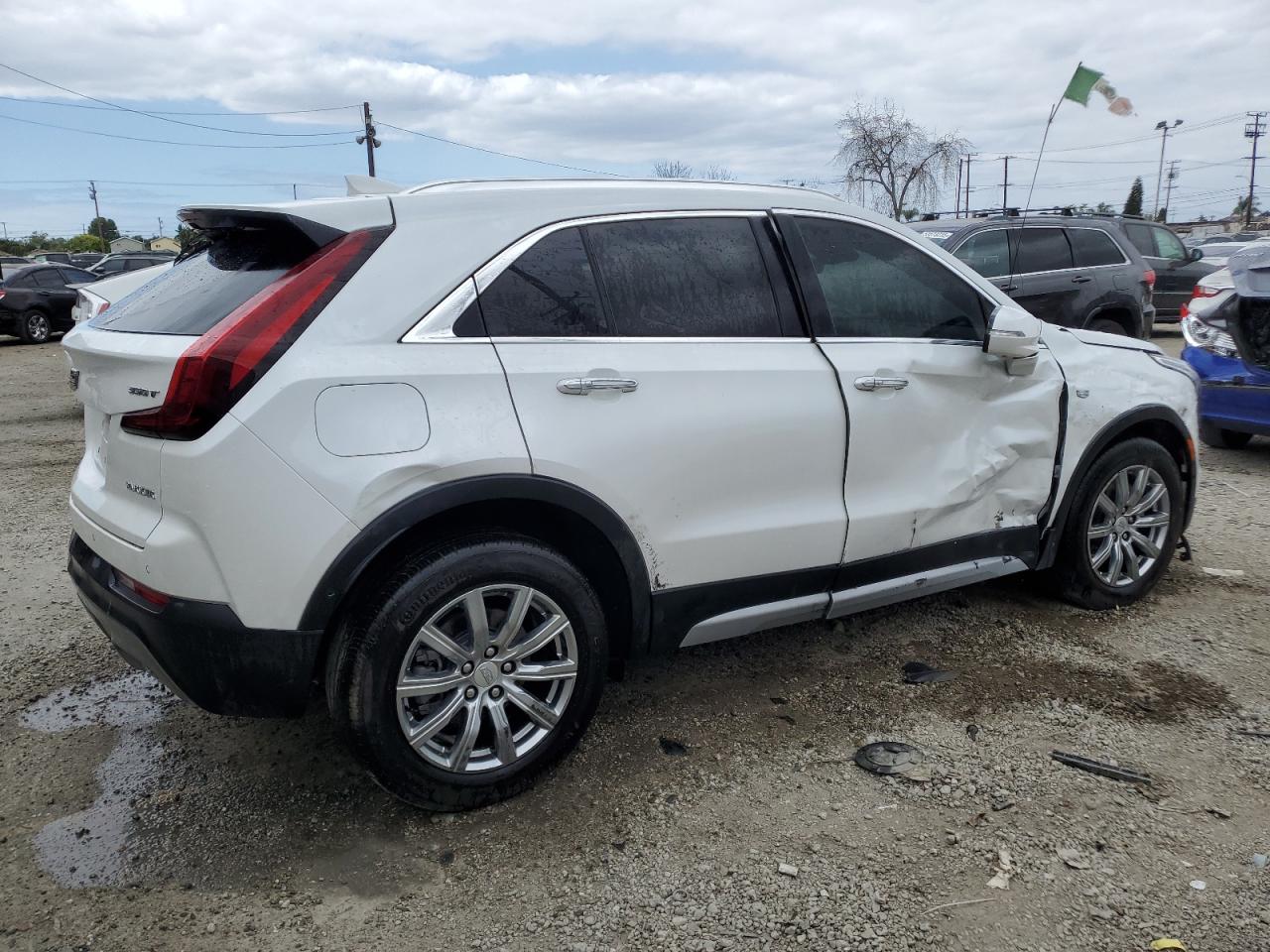 2023 CADILLAC XT4 PREMIUM LUXURY VIN:1GYFZCR41PF111214