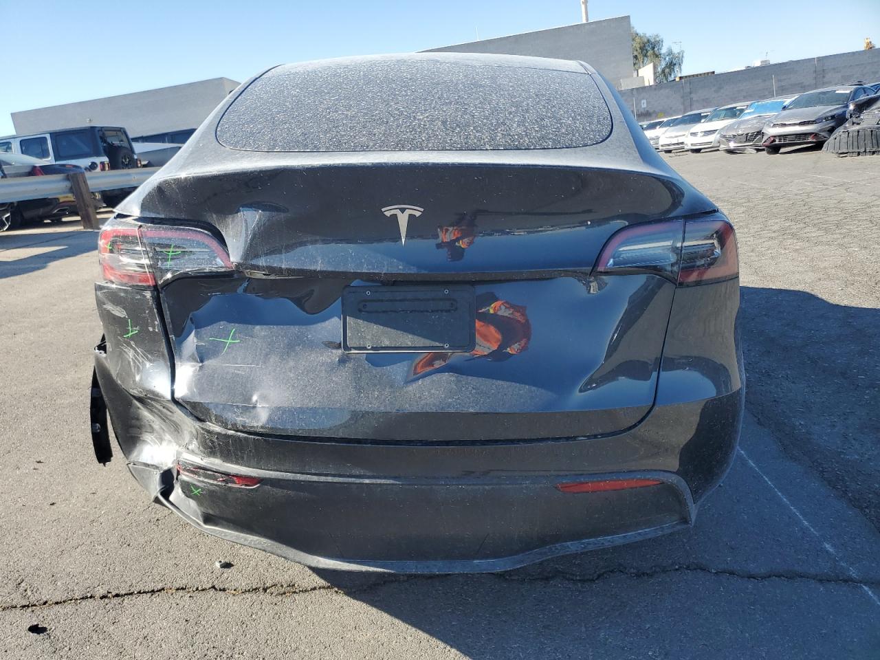 2024 TESLA MODEL Y  VIN:7SAYGDED9RF094365