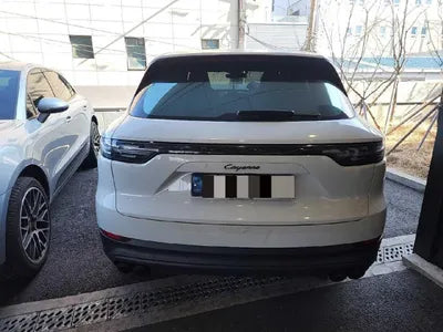 2021 Porsche Cayenne VIN:
