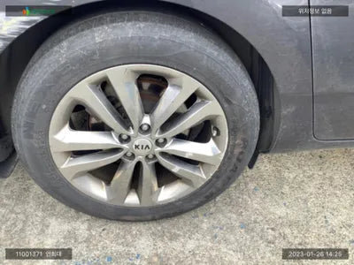 2017 Kia Carnival KNAMC81ABHS307751 VIN:KNAMC81ABHS307751