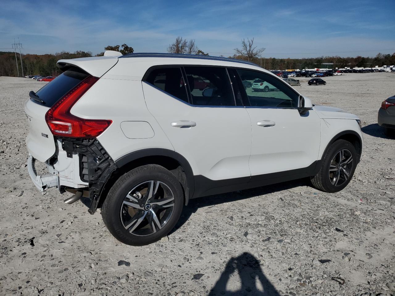 2024 VOLVO XC40 CORE VIN:YV4L12UK8R2352467