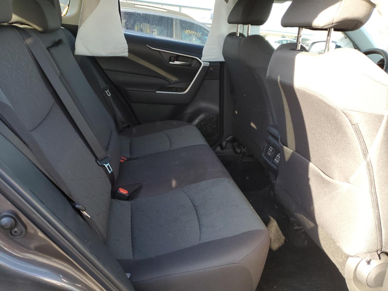 2024 TOYOTA RAV4 XLE VIN:2T3P1RFV0RC449191