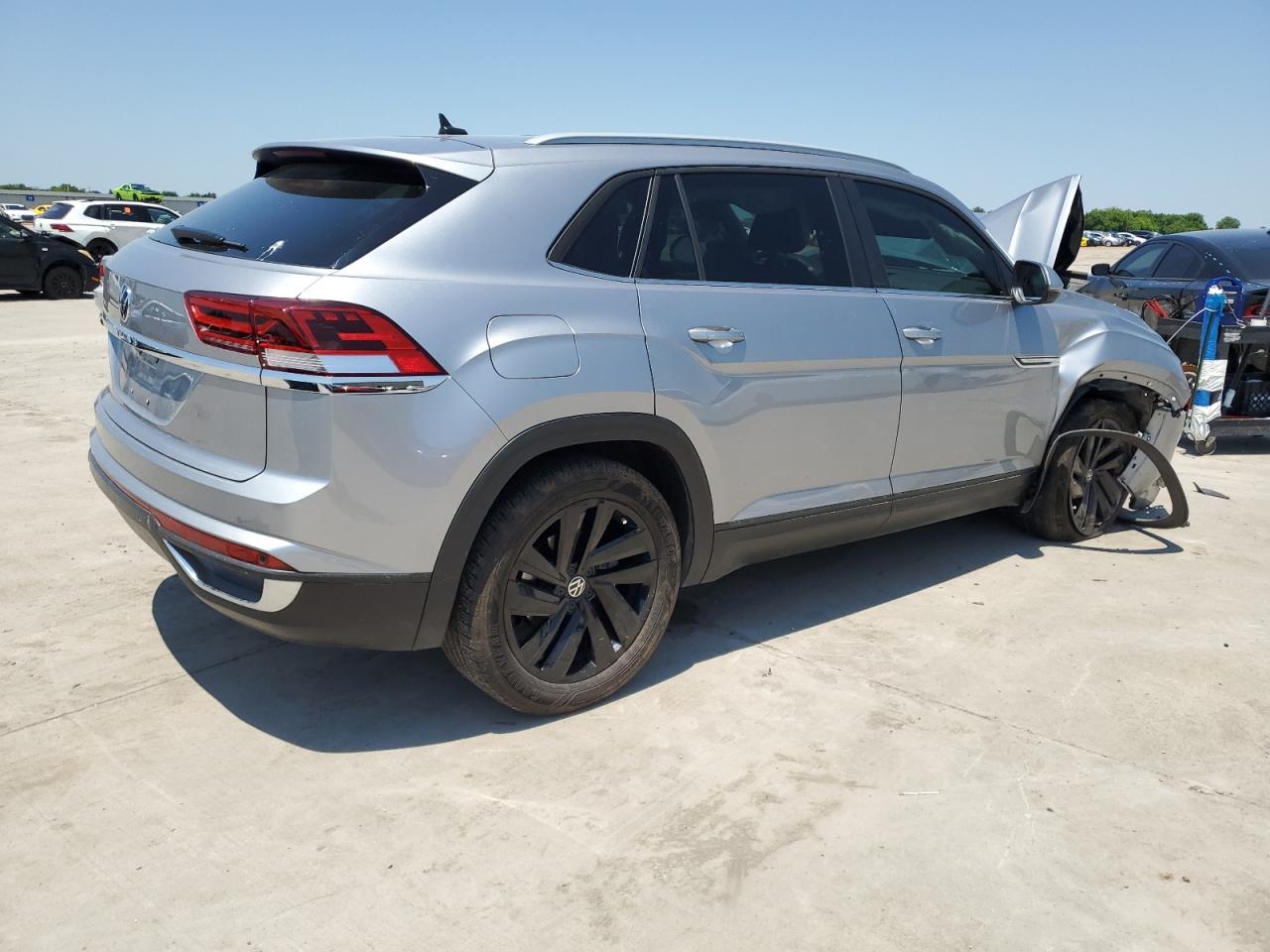 2022 VOLKSWAGEN ATLAS CROSS SPORT SE VIN:1V2JC2CA9NC230068