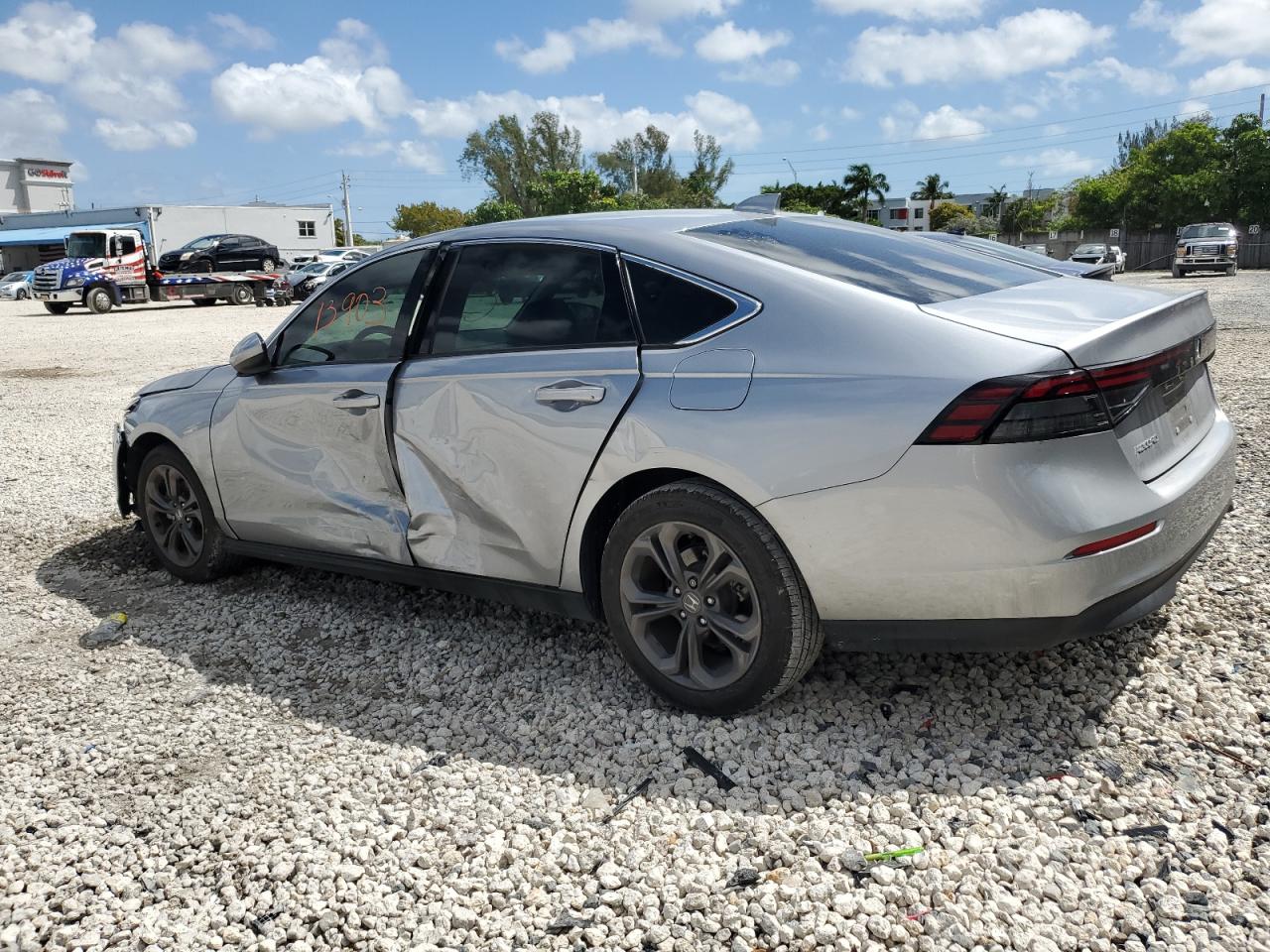 2023 HONDA ACCORD EX VIN:1HGCY1F35PA033028