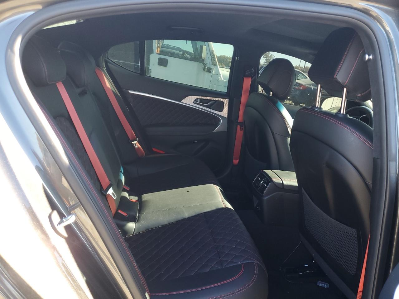 2023 GENESIS G70 BASE VIN:KMTG54TE5PU117687