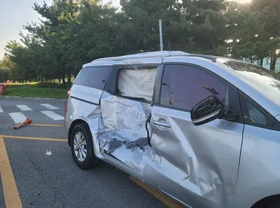 2018 Kia Carnival KNHMF37ABJS377077 VIN:KNHMF37ABJS377077