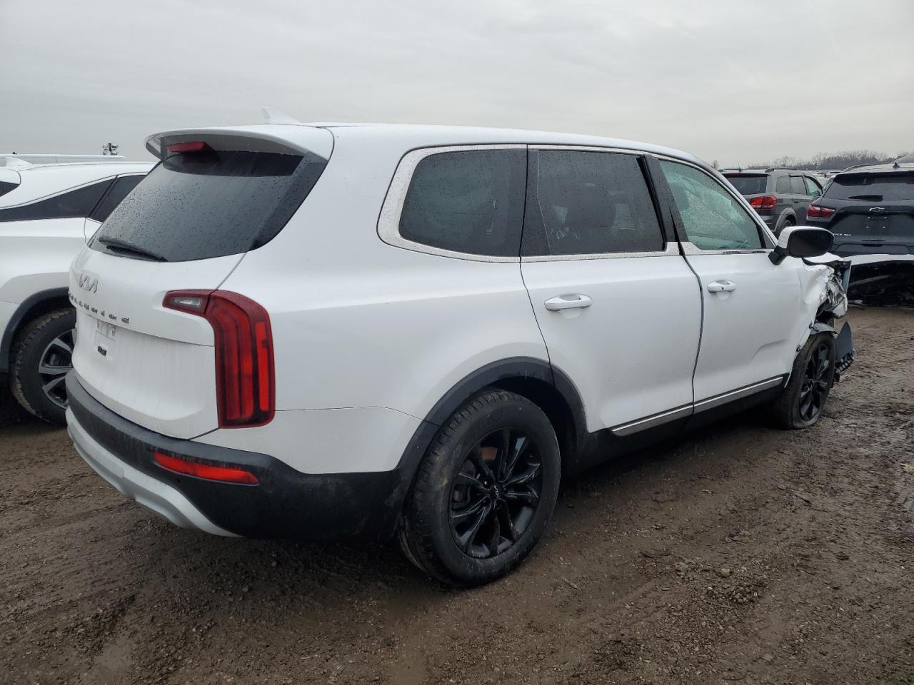 2022 KIA TELLURIDE LX VIN:5XYP2DHC9NG282137