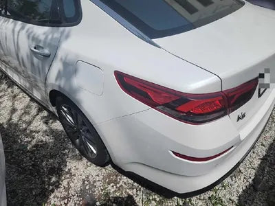 2018 Kia K5 VIN: