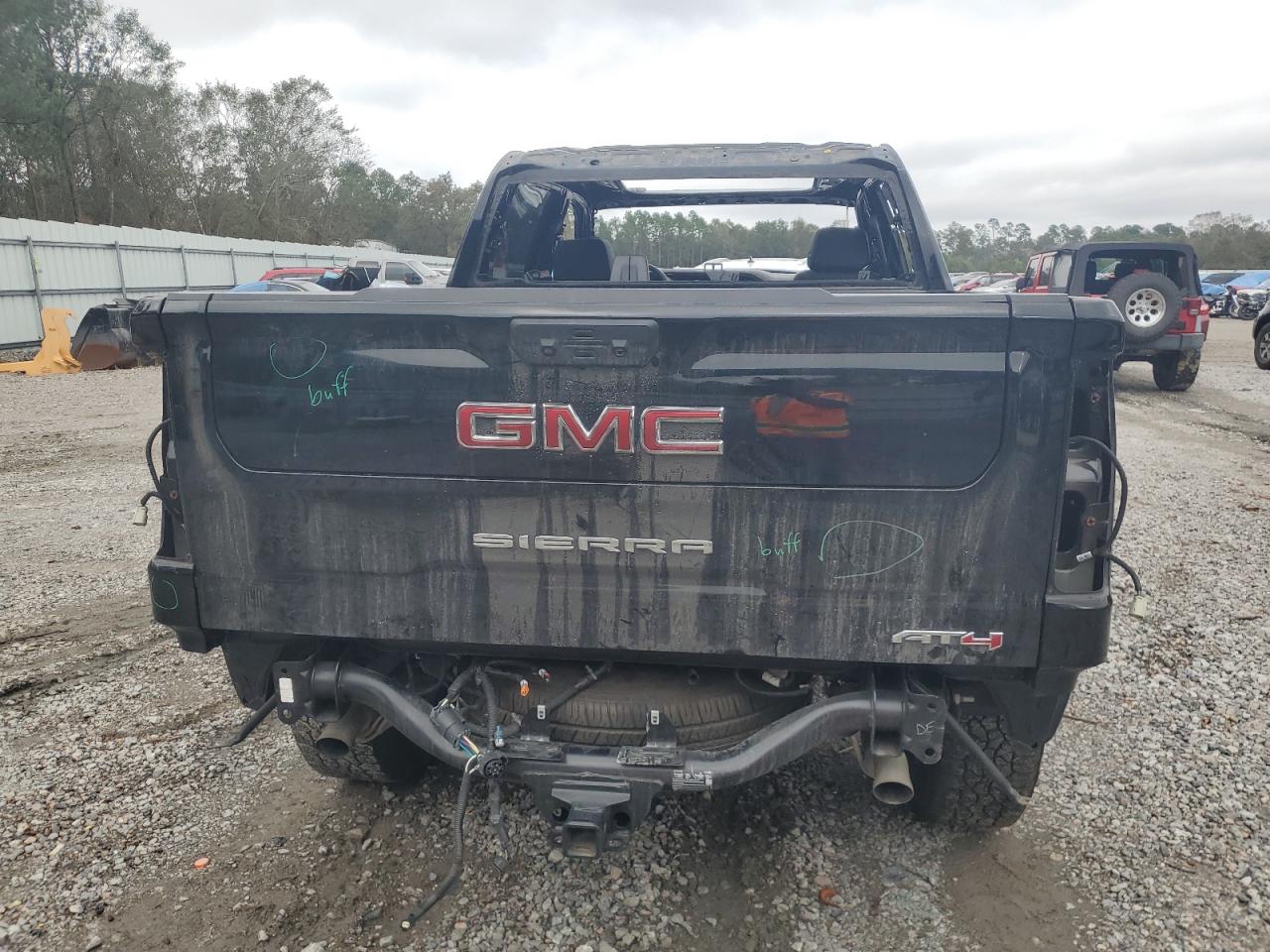 2023 GMC SIERRA K1500 AT4 VIN:1GTUUEE84PZ103977