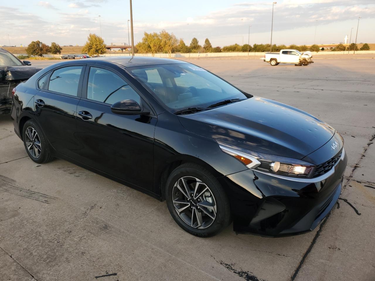 2023 KIA FORTE LX VIN:3KPF24AD0PE669710