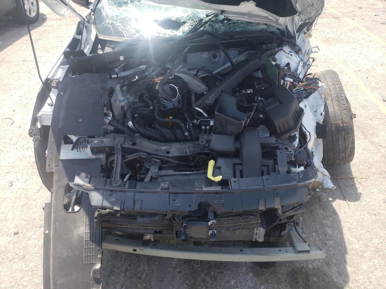 2022 NISSAN SENTRA SR VIN:3N1AB8DV8NY271648