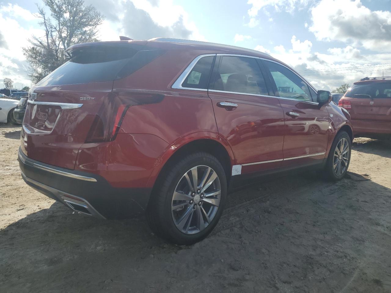 2024 CADILLAC XT5 PREMIUM LUXURY VIN:1GYKNCR4XRZ751482