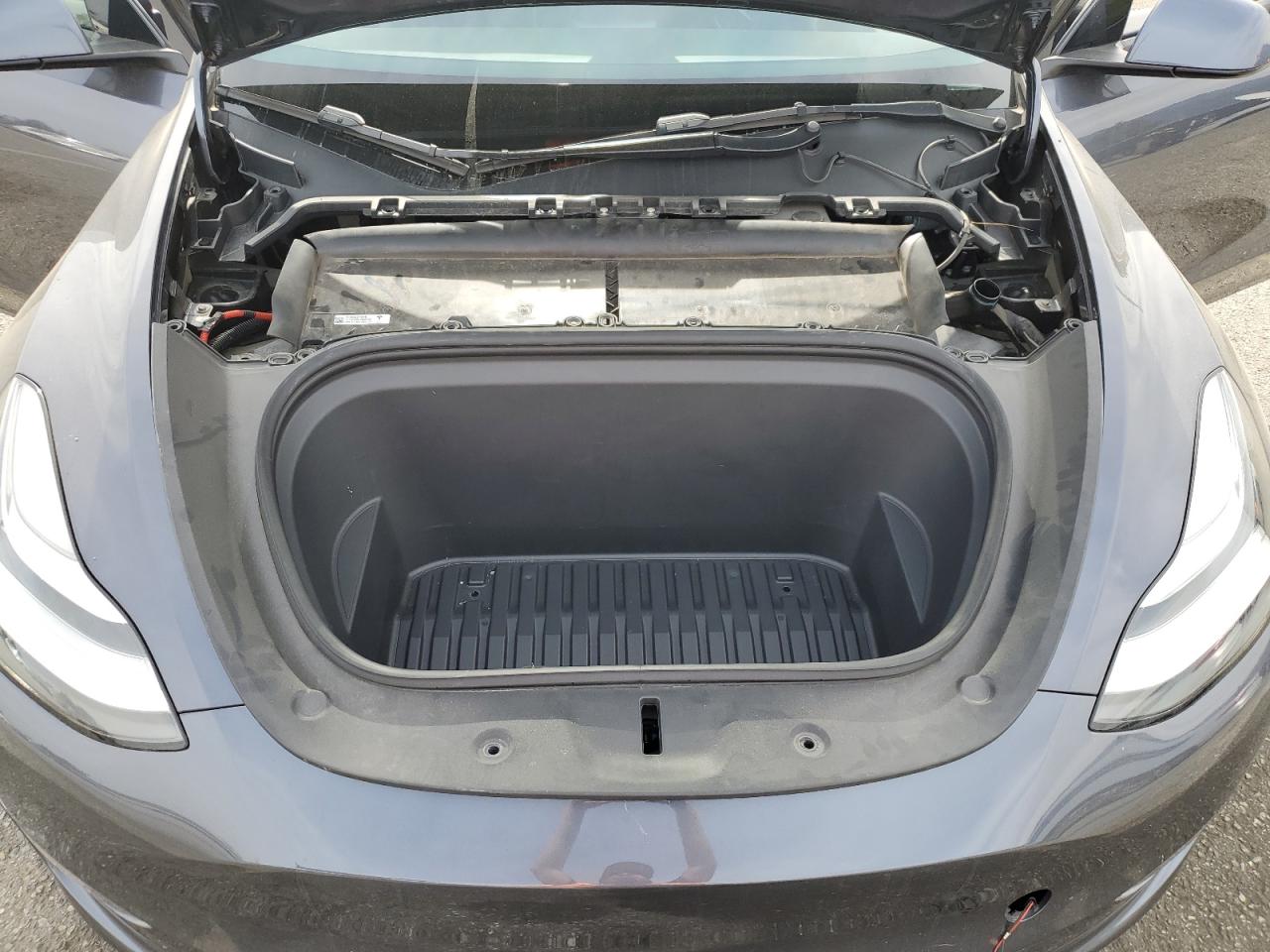 2022 TESLA MODEL Y  VIN:7SAYGDEEXNF368112