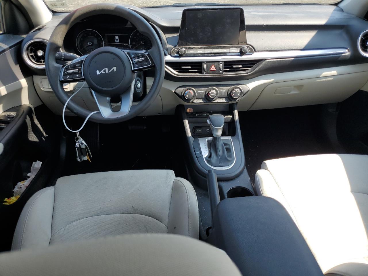 2022 KIA FORTE FE VIN:3KPF24AD5NE488955