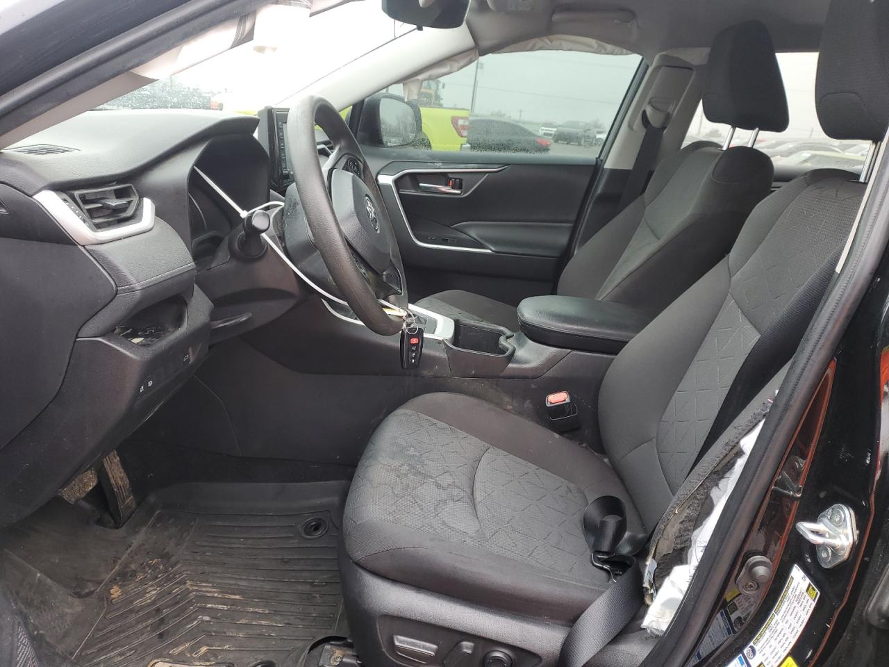 2022 TOYOTA RAV4 XLE VIN:4T3RWRFV4NU062128