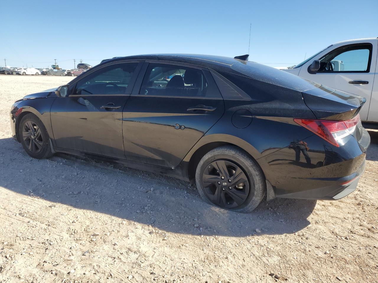 2022 HYUNDAI ELANTRA SEL VIN:5NPLM4AG9NH063399