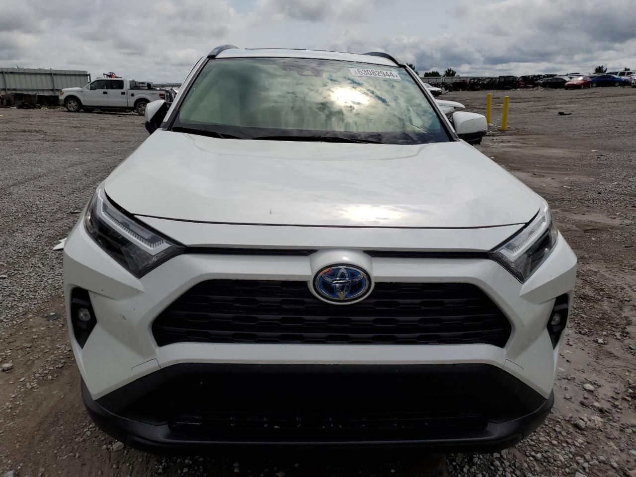 2022 TOYOTA RAV4 XLE PREMIUM VIN:JTMB6RFV5ND077364