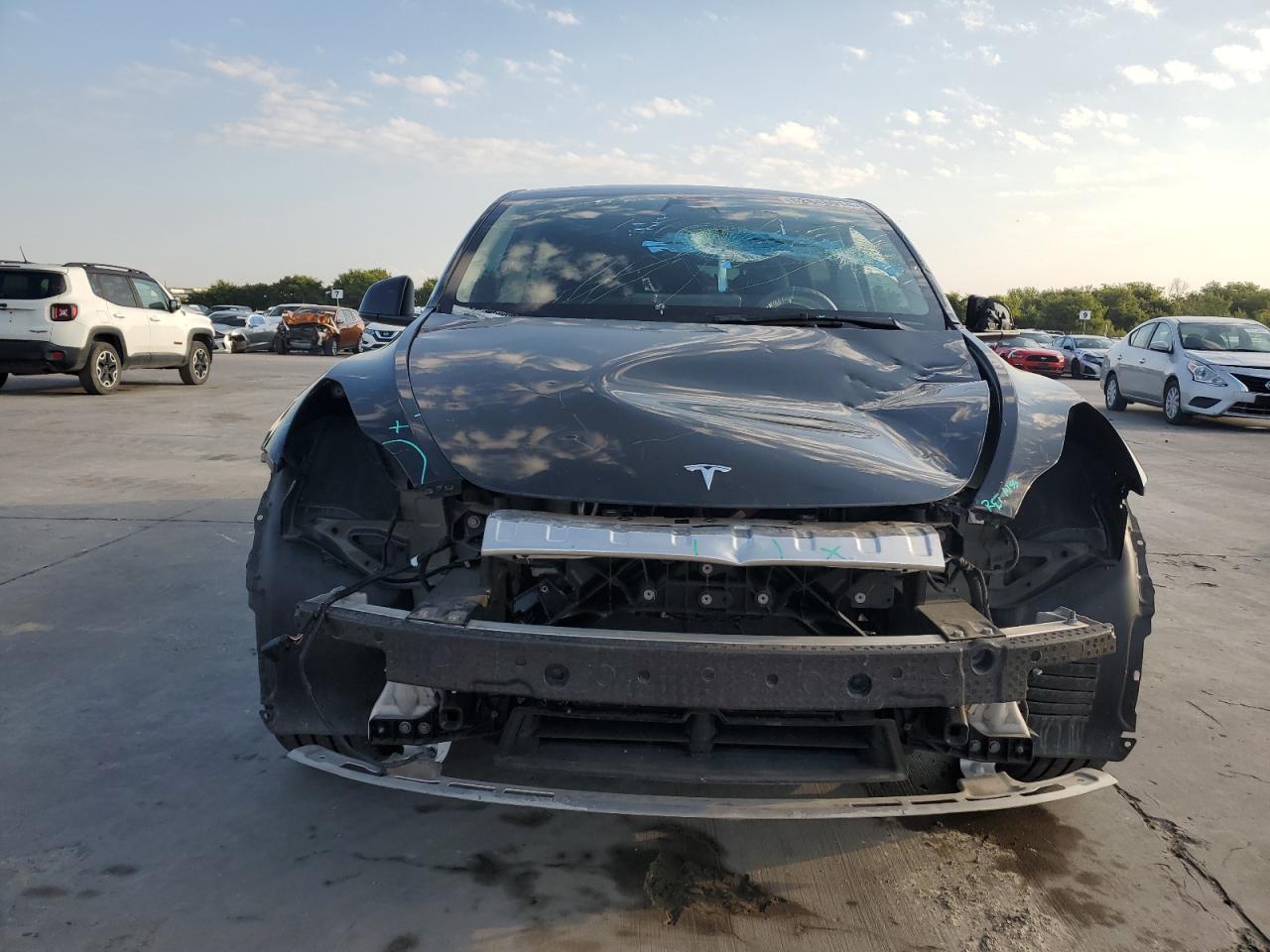 2022 TESLA MODEL Y  VIN:7SAYGDEE1NA006117