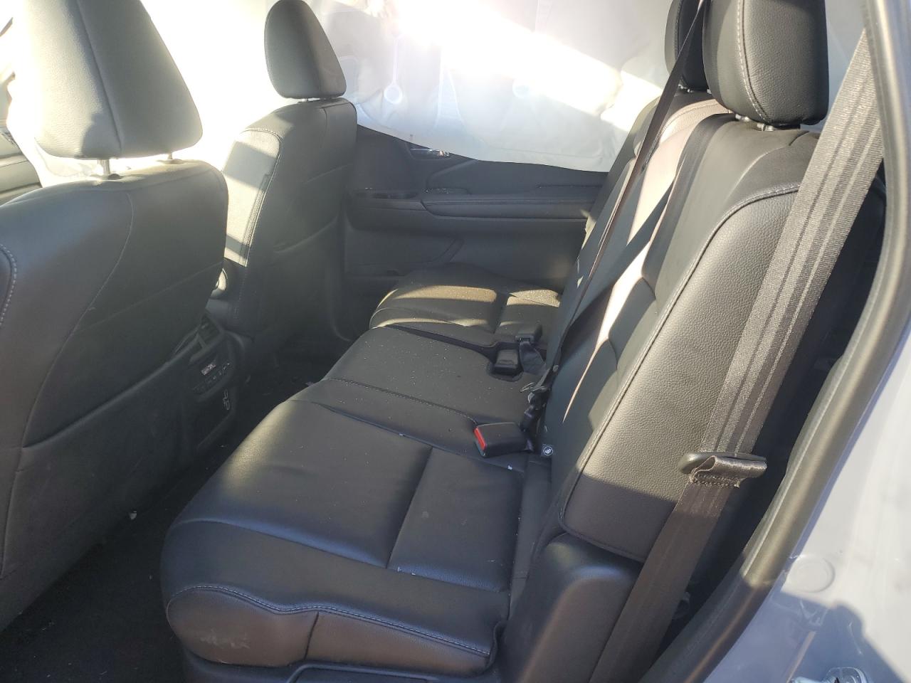 2022 HONDA PILOT SE VIN:5FNYF5H23NB031319