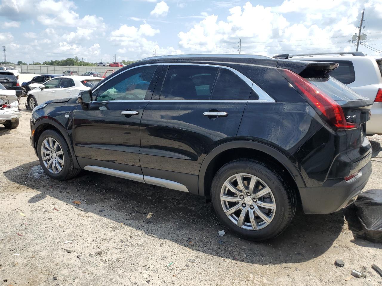 2023 CADILLAC XT4 PREMIUM LUXURY VIN:1GYFZCR47PF175421