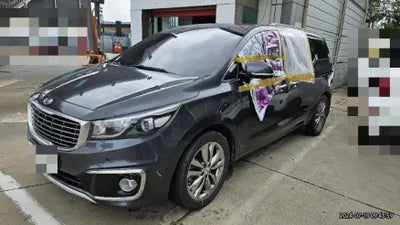 2017 Kia Carnival VIN: