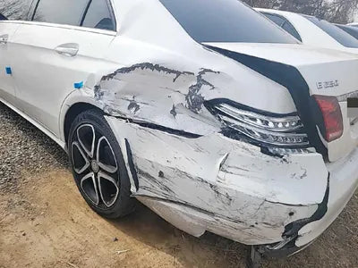 2015 Mercedes-Benz E 250 WDDHF9HB4GB273085 VIN:WDDHF9HB4GB273085