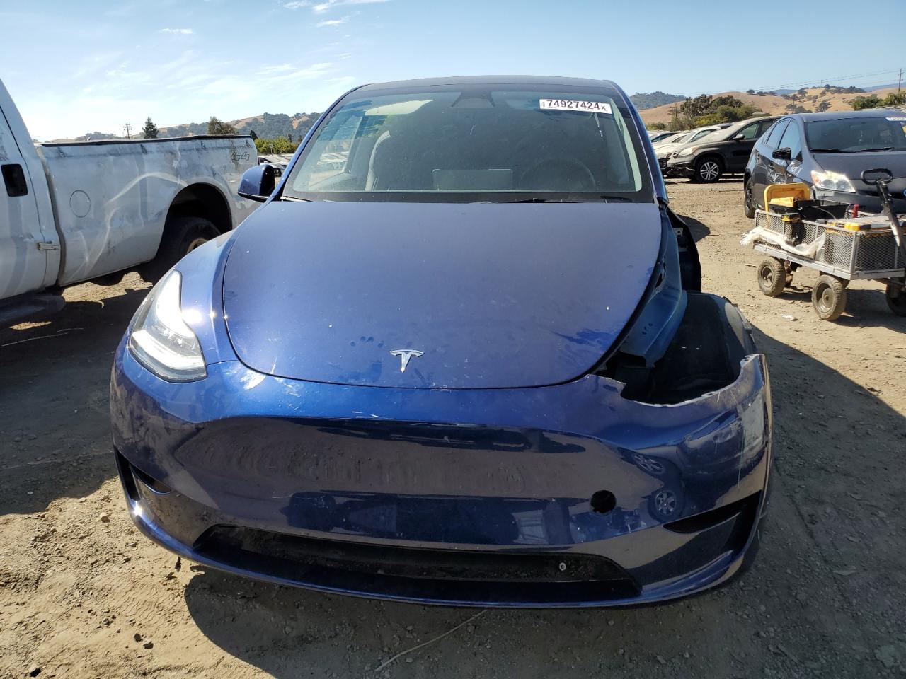 2023 TESLA MODEL Y  VIN:7SAYGDEE6PF603320
