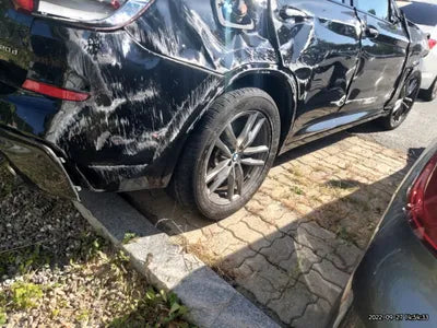 2019 BMW 320 WBAUZ3108KLT05204 VIN:WBAUZ3108KLT05204