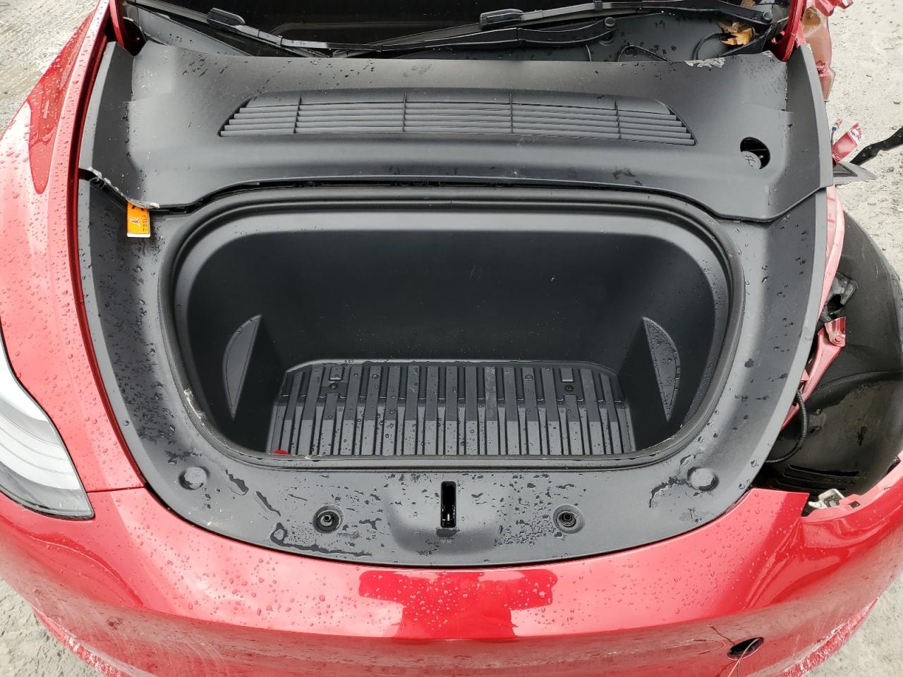 2023 TESLA MODEL Y  VIN:7SAYGDEE6PF668443