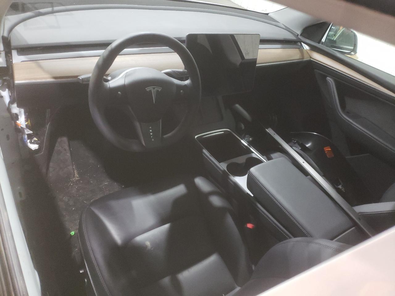 2023 TESLA MODEL Y  VIN:7SAYGDEE5PF685962