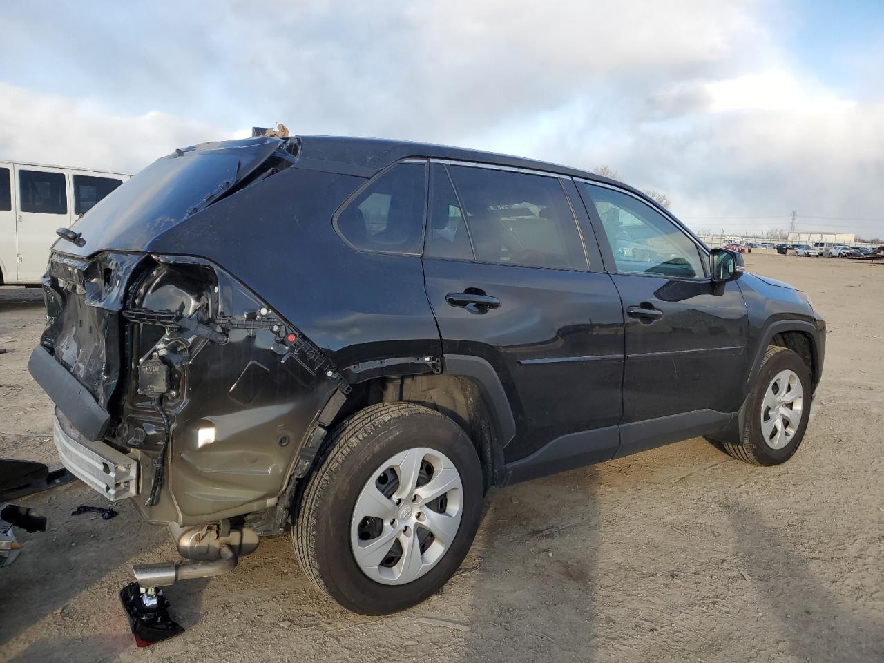 2024 TOYOTA RAV4 LE VIN:2T3G1RFV8RW422111