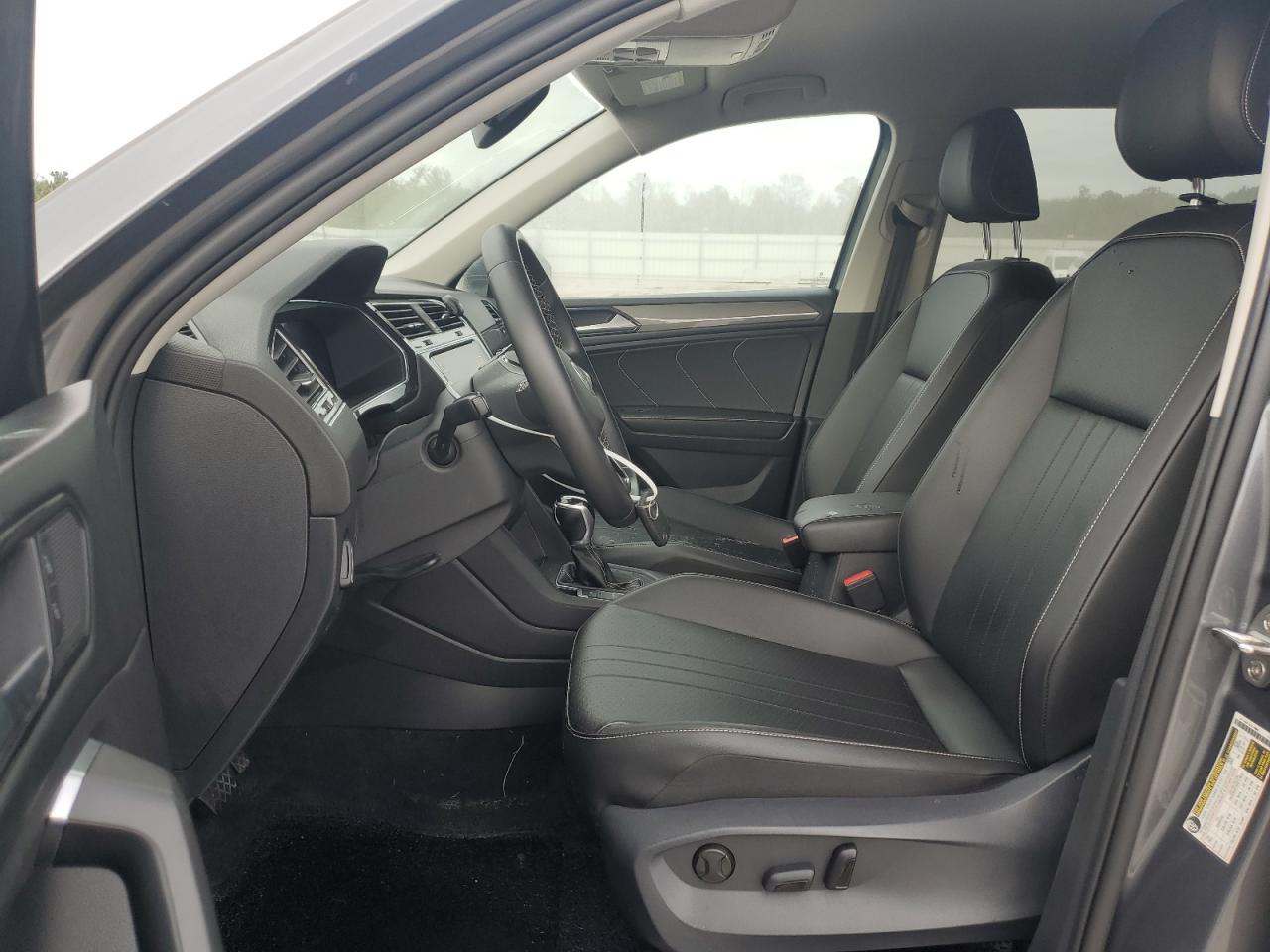 2023 VOLKSWAGEN TIGUAN SE VIN:3VV3B7AX4PM000328
