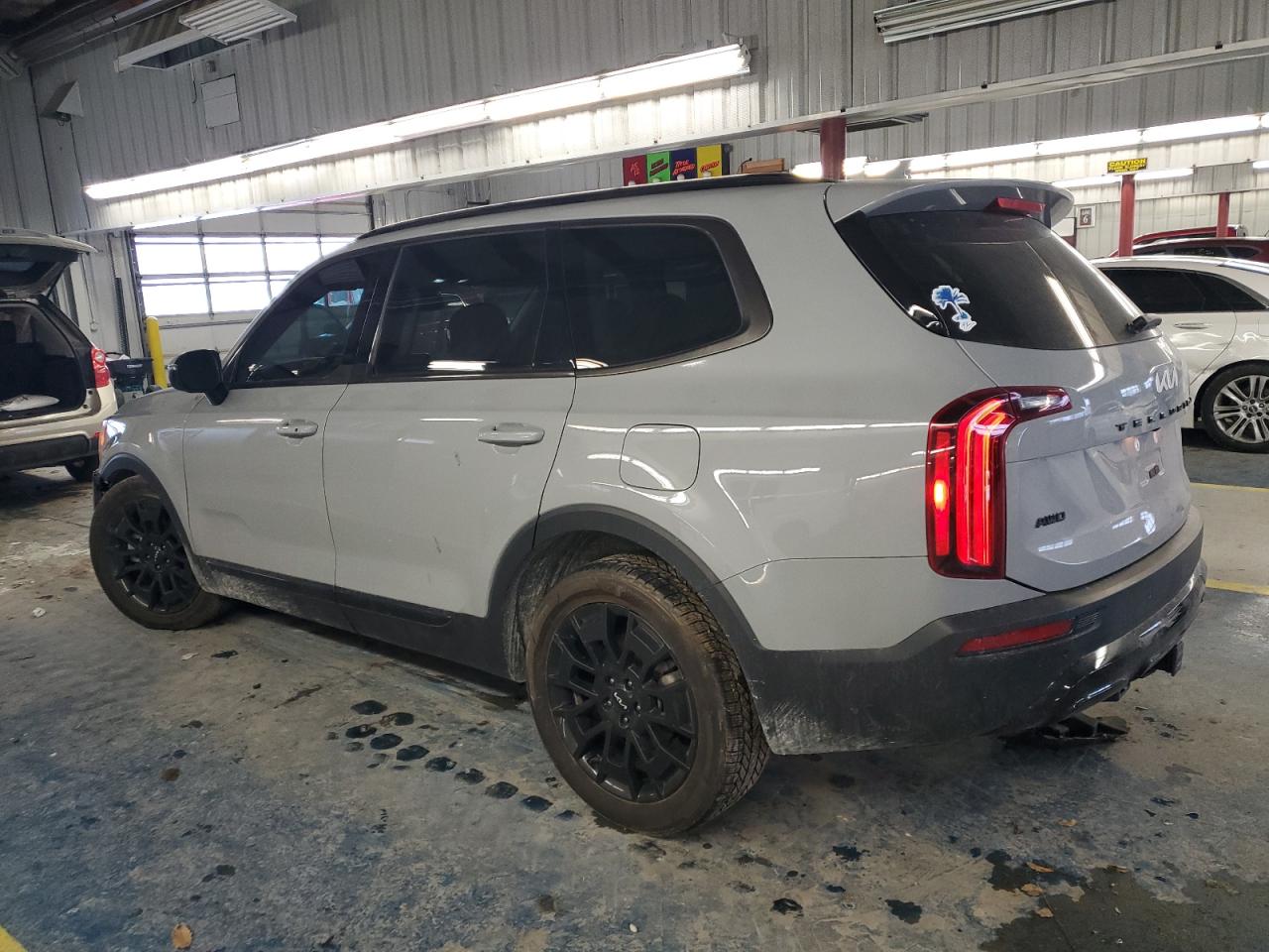 2022 KIA TELLURIDE SX VIN:1B7HC16Y4TS582061