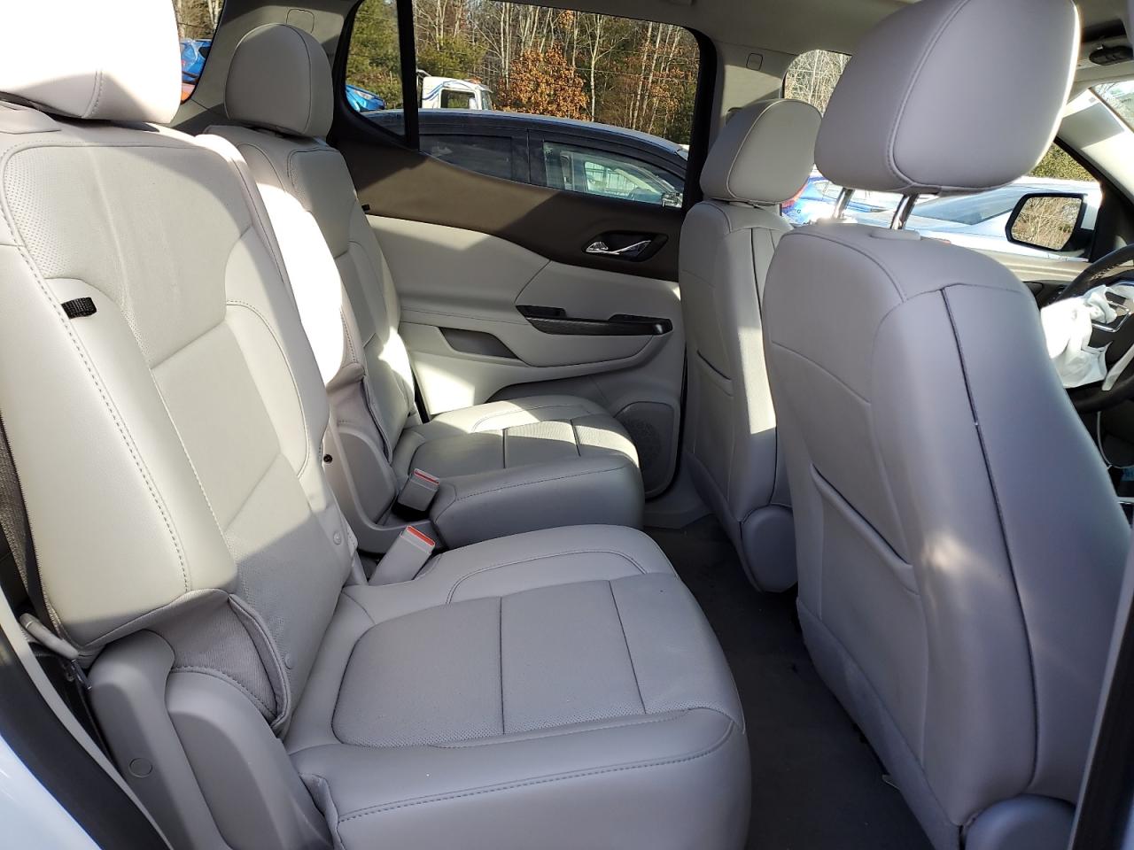 2023 GMC ACADIA SLT VIN:1GKKNULS8PZ226361
