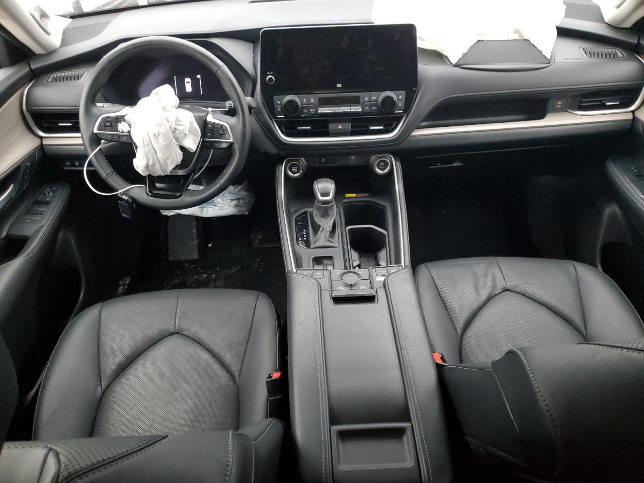 2024 TOYOTA GRAND HIGHLANDER XLE VIN:5TDAAAB59RS031998