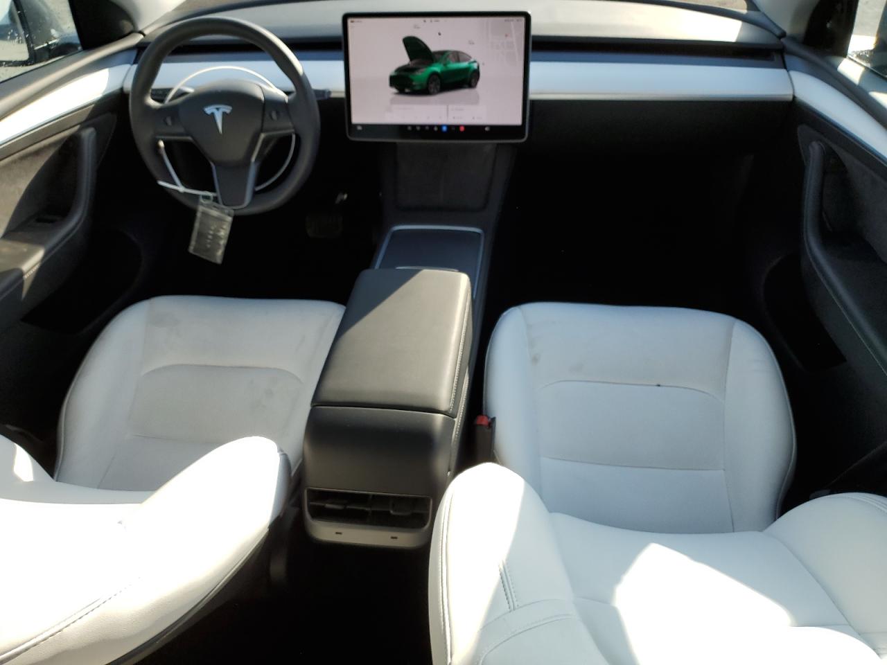 2023 TESLA MODEL Y  VIN:7SAYGDEE0PF924818