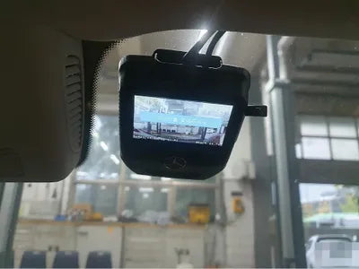 2019 Mercedes-Benz E 300 VIN: