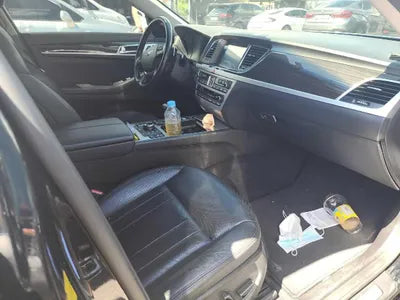 2016 Genesis G80 VIN: