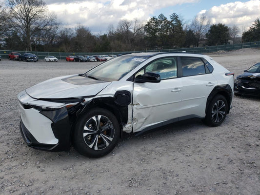 2024 TOYOTA BZ4X XLE VIN:JTMABACA9RA071455