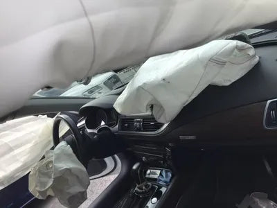 2016 Audi 50 WAUZZZ4G7GN113284 VIN:WAUZZZ4G7GN113284