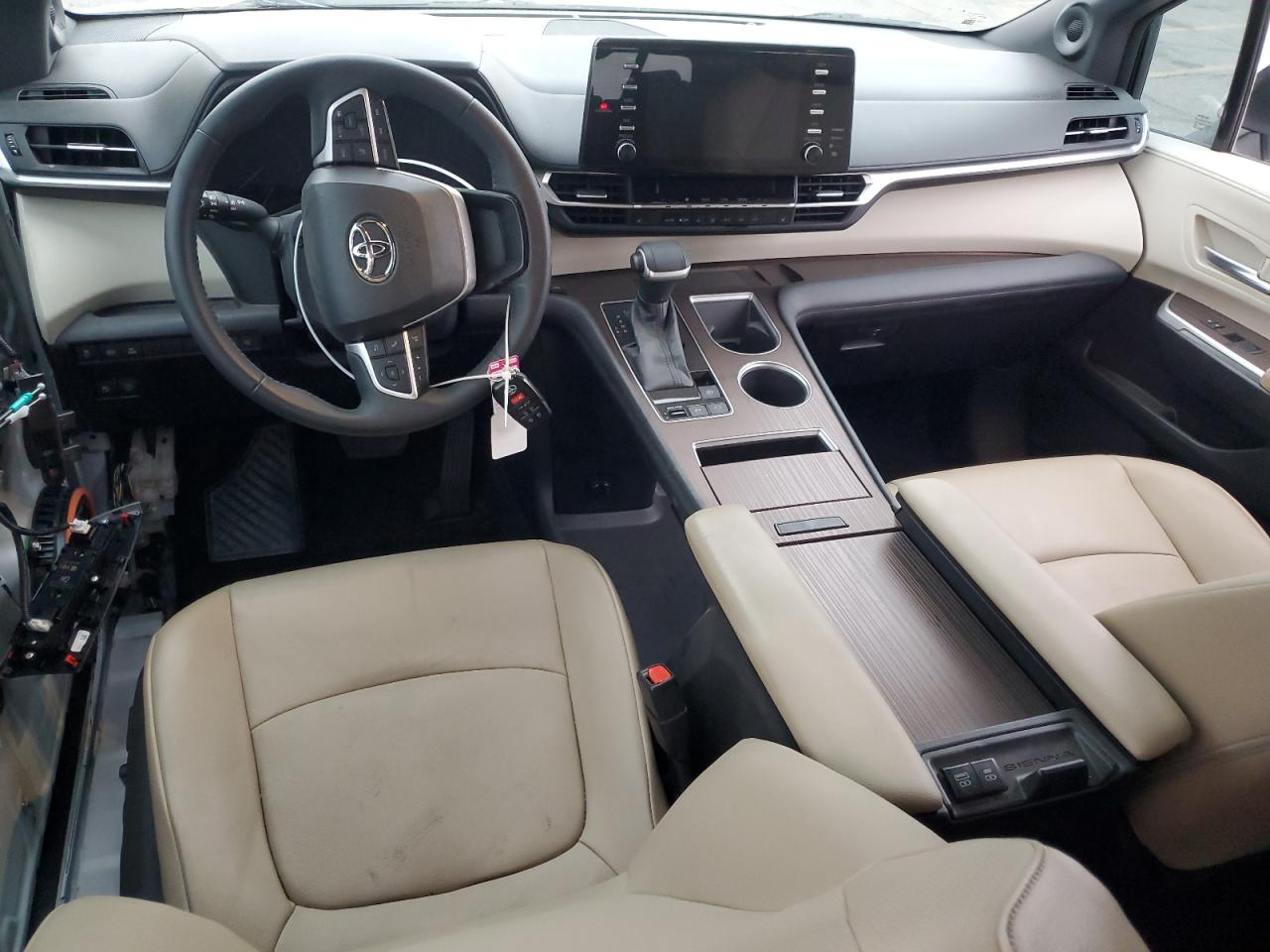 2022 TOYOTA SIENNA XLE VIN:5TDJRKEC2NS133436